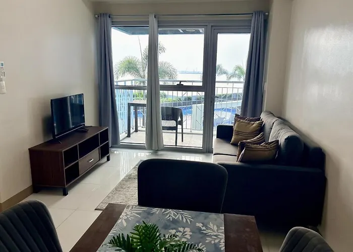 Stunning Bay Waterfront Apartamento Manila