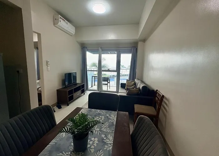 Stunning Bay Waterfront *